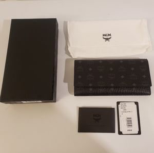 MCM Visetos Large Tri-Fold Flap Wallet